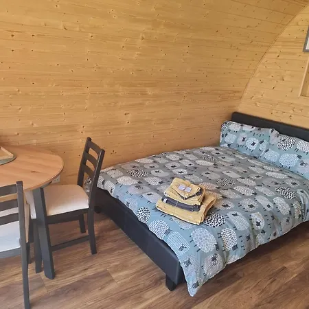 Goats Path Farm And Pod Park Camping