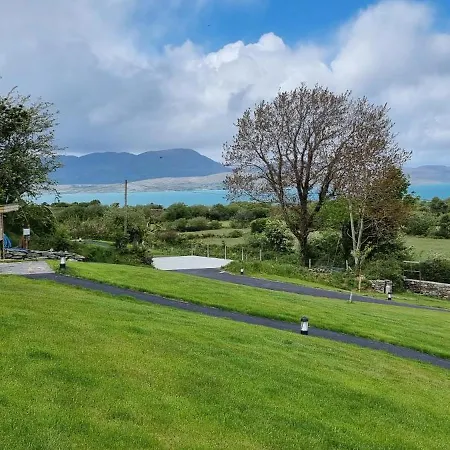 Camping Goats Path Farm And Pod Park *