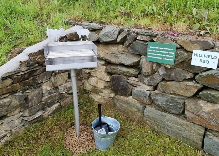 Goats Path Farm And Pod Park バントリー